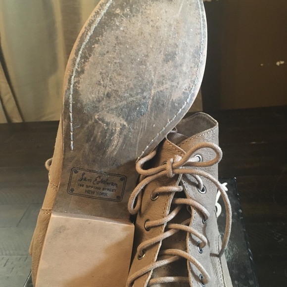 Women’s Sam Edelman Putty Lace Up Bootie - Picture 10 of 10